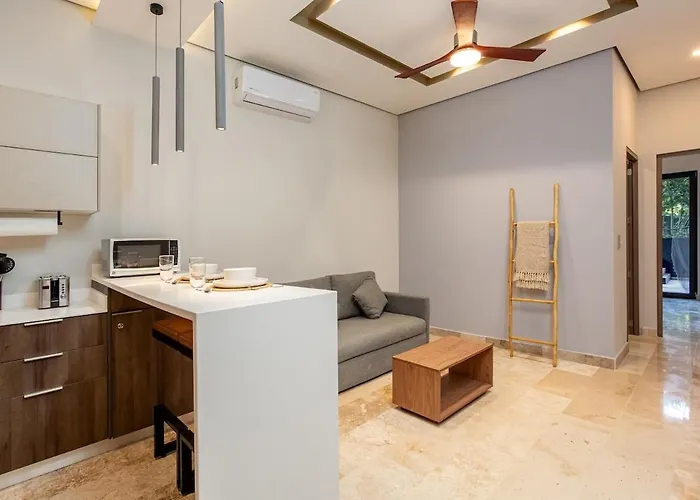 Apartment Deluxe 1 Bdr Cool Jacuzzi Close To