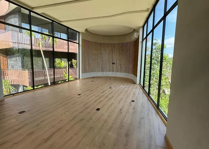 Deluxe 1 Bdr Cool Jacuzzi Close To Apartment *